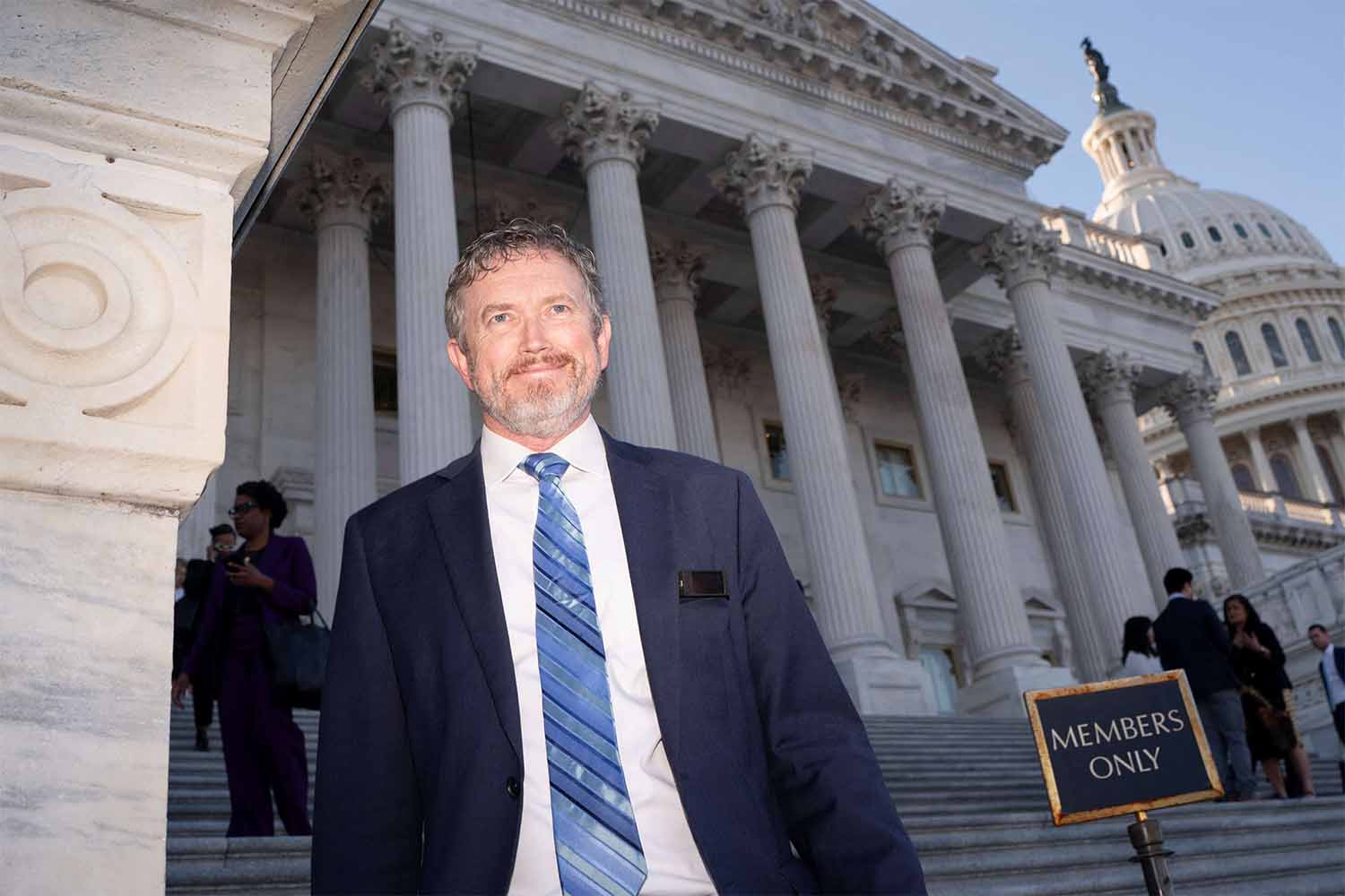 Republican Rep. Thomas Massie escribed the strikes as "acts of war unauthorized by Congress"