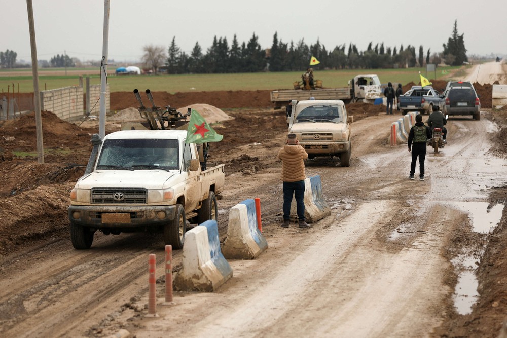 التدهور الأمني وتضرر البنية التحتية بسبب الحرب يمثلان عائقا امام المشروع