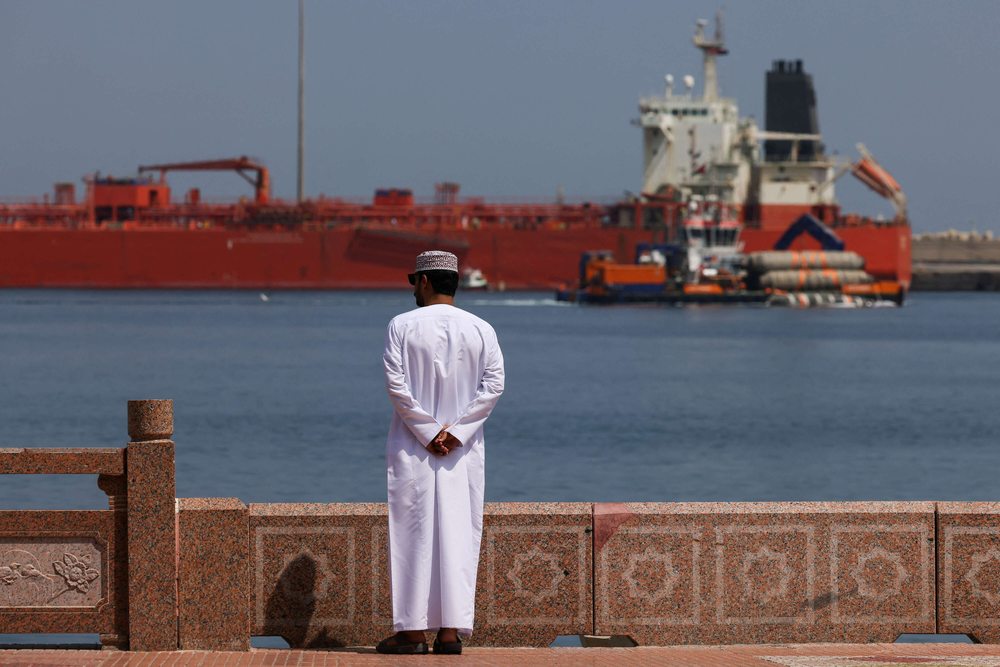 دول الخليج لن تقبل بأن تبقى المضائق المائية تحت رحمة التهديد الايراني