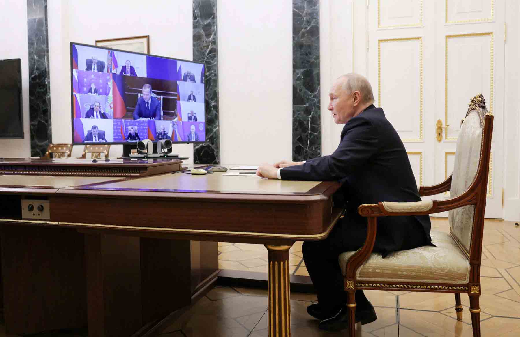 The Kremlin has not signalled any immediate intent to intervene militarily