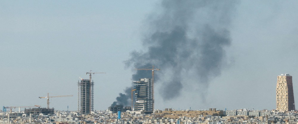 نتنياهو أقحم القوة الأميركية الضاربة في الحرب