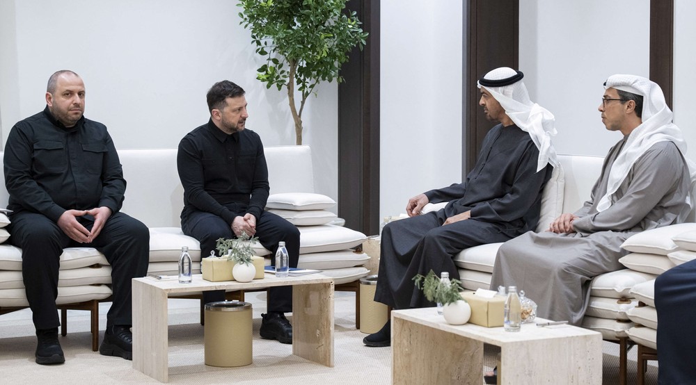 الامارات تحظى بتعاطف دول العالم الحر بعد تعرضها لاعتداءات ايرانية