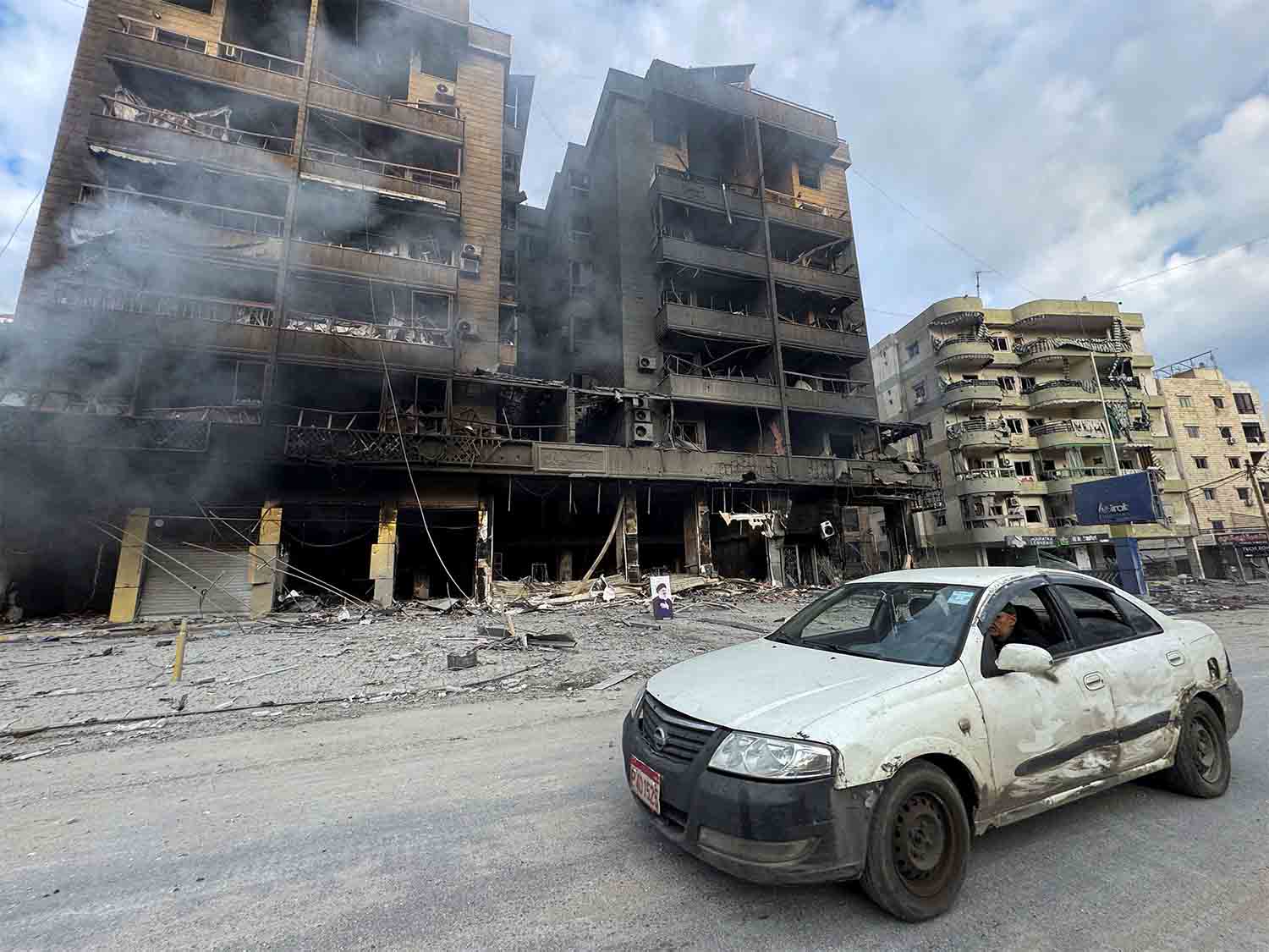 Beirut's southern suburbs pounded by  Israeli strikes