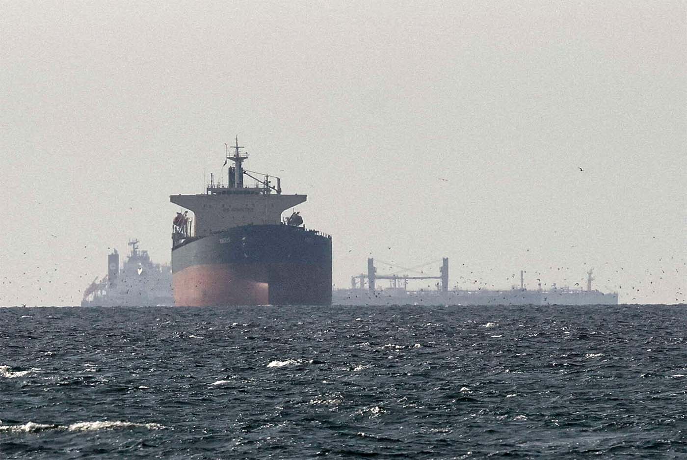 Oil prices remain elevated, investors cautious as war enters third week