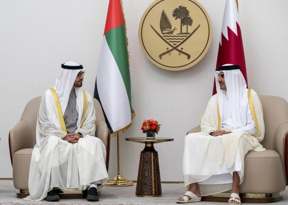 قطر والامارات تدفعان إلى التهدئة واحتواء الأزمة في المنطقة