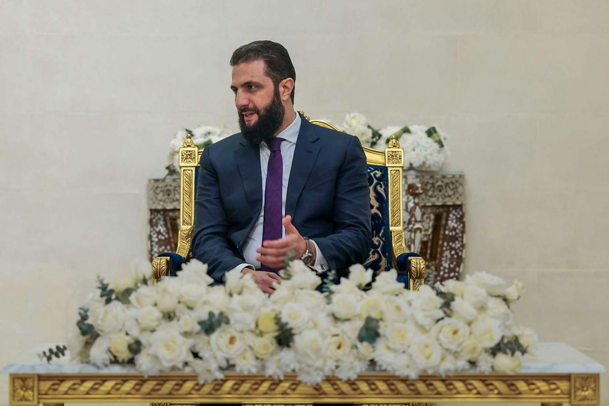 الشرع يواجه تحدي استعادة زمام المبادرة الوطنية
