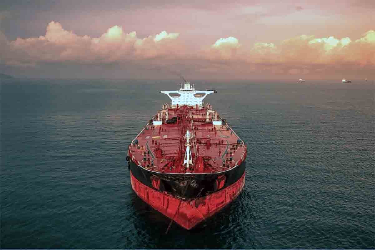 Aqua 1 oil tanker
