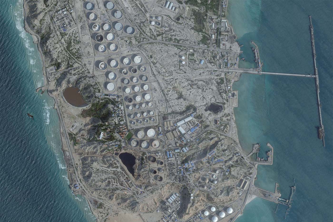 No oil infrastructure targeted on Kharg Island