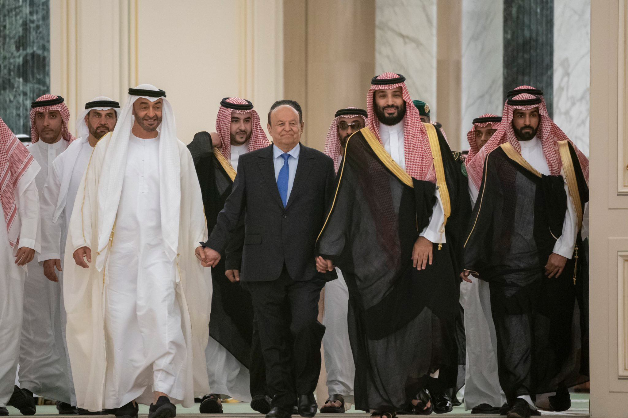 جهود كبيرة بذلتها السعودية والإمارات لتجميع اليمنين 