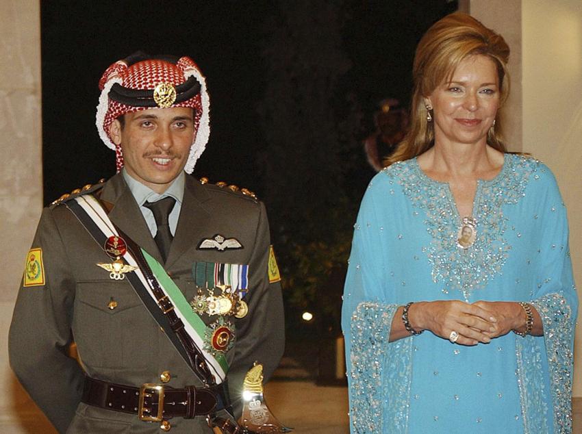 غياب الامير حمزة لا يزال يثير التساؤلات حول دوره في "الفتنة"