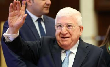 الرئيس العراقي فؤاد معصوم يدلي بصوته في الانتخابات الأخيرة
