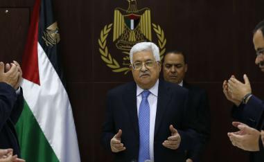 الرئيس الفلسطيني محمود عباس بعد عودته من أزمة صحية
