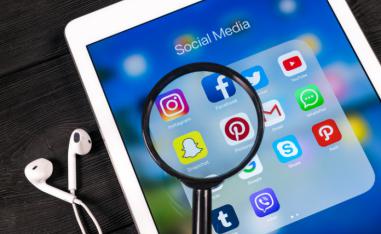 مواقع التواصل