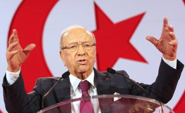 تحركات في كل جانب لتكوين جبهة ديمقراطية