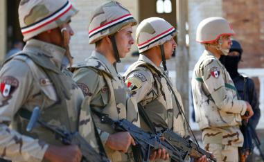 الجيش المصري في واجهة التهديدات القادمة من ليبيا