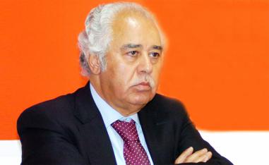 فقس بيض التطرُّف