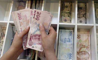 عدم استقرار جراء الخلافات السياسية