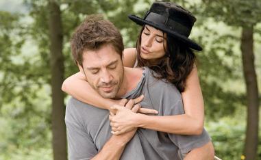 بينلوبي كروز تتذكر واينستين كرجل صعب بعد عام على الفضيحة