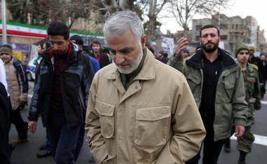 الجنرال قاسم سليماني قائد فيلق القدس التابع للحرس الثوري الإيراني