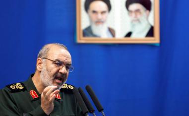 نائب قائد الحرس الثوري الإيراني حسين سلامي يتحدث عن تحدي العقوبات الجديدة