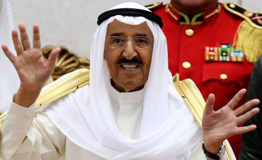 أمير الكويت الشيخ صباح الأحمد في جلسة البرلمان
