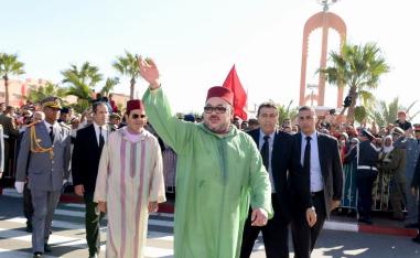 العاهل المغربي الملك محمد السادس يقود جهود تحويل الصحراء إلى نموذج للتنمية الاقليمية
