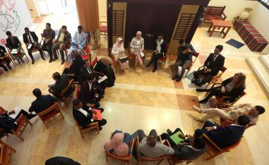 العديد من المفاجآت 