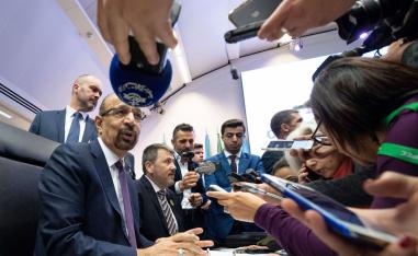 الفالح: لا أحتاج إلى إذن أحد لخفض الإنتاج