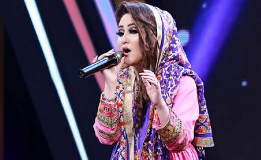 المغنية الافغانية زهرة إلهام