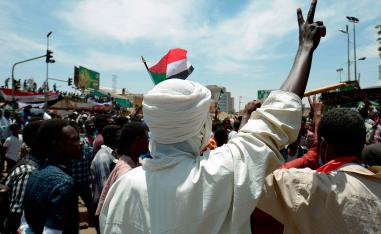 دعم يمني لمطالب السودانيين 