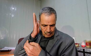 ارفع صوتك لا أسمع