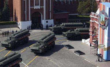 US officials have called Turkey's planned purchase of the S-400 missile defense system deeply problematic