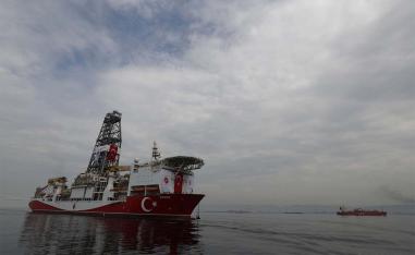 Turkish drillship 'Yavuz' crosses the Marmara Sea on its way to the Mediterranean
