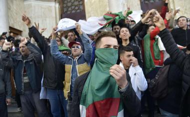 الاحتجاجات في الجزائر