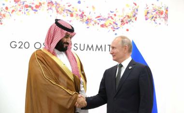 الرئيس الروسي فلاديمير بوتين وولي العهد السعودي الامير محمد بن سلمان