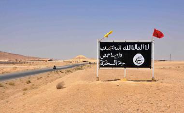The Badiya desert is the scene of regular clashes between regime forces and IS
