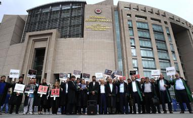 حملة تطهير غير مسبوقة شنها أردوغان ضد المحامين والقضاة منذ انقلاب 2016