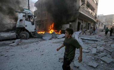 Overnight, pro-government fighters "managed to advance in the southern Idlib countryside"