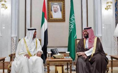ولي العهد السعودي الأمير محمد بن سلمان يستقبل ولي عهد أبوظبي الشيخ محمد بن زايد