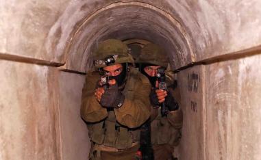 The Hezbollah tunnels exposed by Israel have been digitally scanned and appear on a soldier's headset as they are in reality