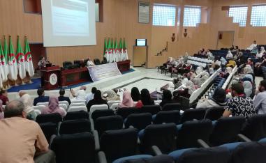 إنتاج نصوص رقمية إبداعية تفاعلية عربية مبتكرة