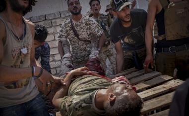 جرحى في صفوف المجموعات المسلحة الداعمة لحكومة الوفاق