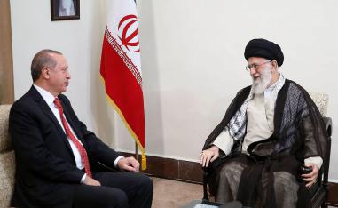المرشد الأعلى علي خامنئي يستقبل الرئيس التركي رجب طيب اردوغان