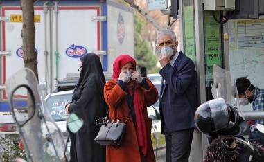 الفيروس يهدد حياة الإيرانيين والسلطات تكابر