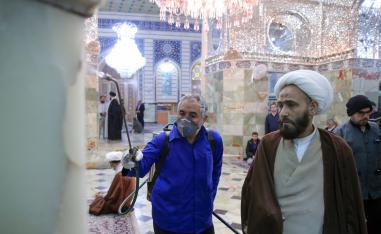 إيران ترفض وضع مدينة قم تحت الحجر الصحي
