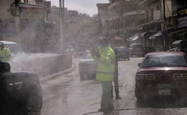 عمان اخذت اجراءات حازمة من بينها تفعيل قانون الدفاع