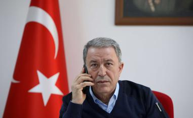 أردوغان يكلف وزير الدفاع بدل وزير الصحة لبحث أزمة كورونا مع تونس