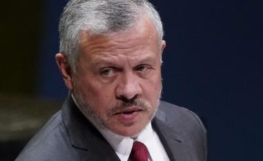 'علينا أن نقوم بعكس ما أمرنا به الطبيب: نتقارب'
