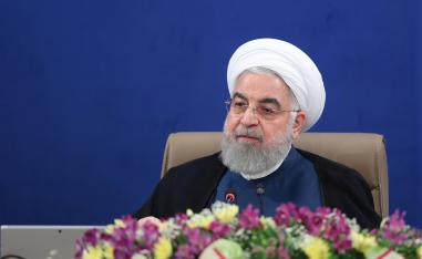طهران تفاوض في الخفاء وتطالب بالتعويض في العلن