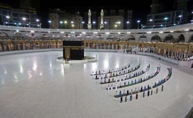 Access will be limited to pilgrims under 65 years old and without any chronic illnesses